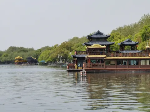 西湖上的游船8