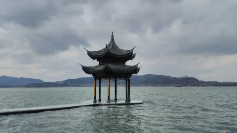 集贤亭