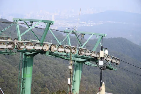 北高峰索道1