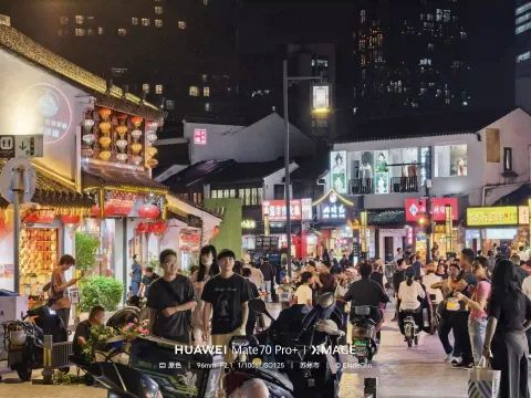 七里山塘的夜晚5