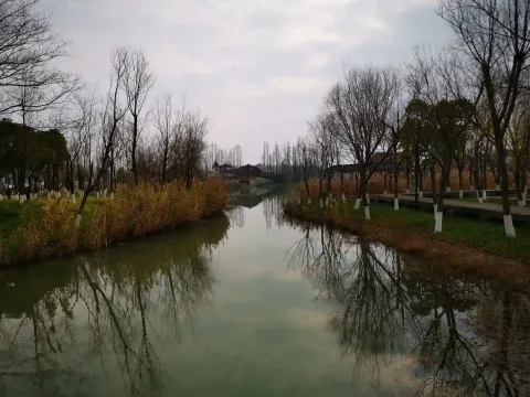 湘湖边的景色