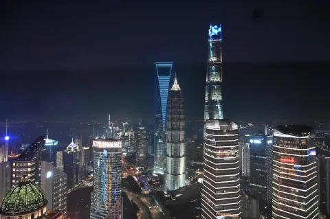 黄浦江边的夜景6