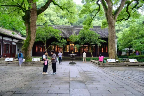 六和塔11