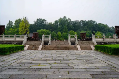 临安钱王陵公园20