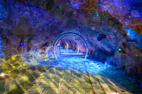 灵山幻境1