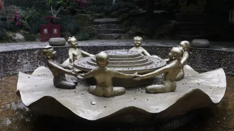 黄龙洞5