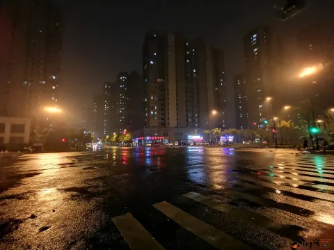 夜晚的街道