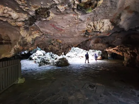 飞来峰2