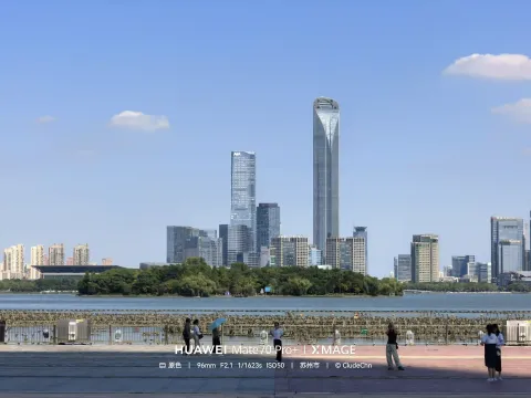 漫步金鸡湖畔2