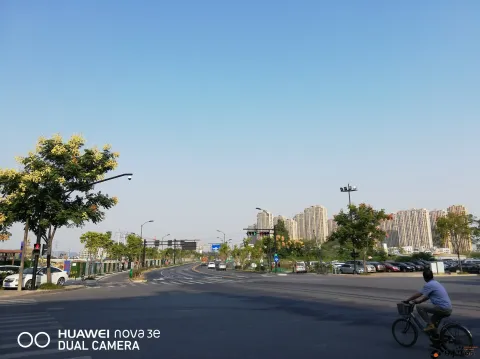 蓝天白云