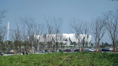 钱塘江南岸