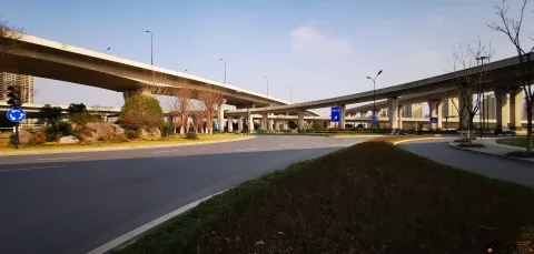 西兴大桥高10