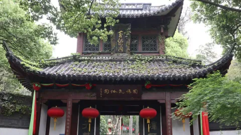 黄龙洞4