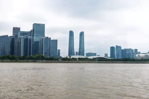 钱塘江过江轮渡上看两岸风景6