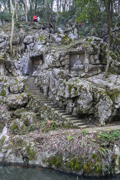 飞来峰12