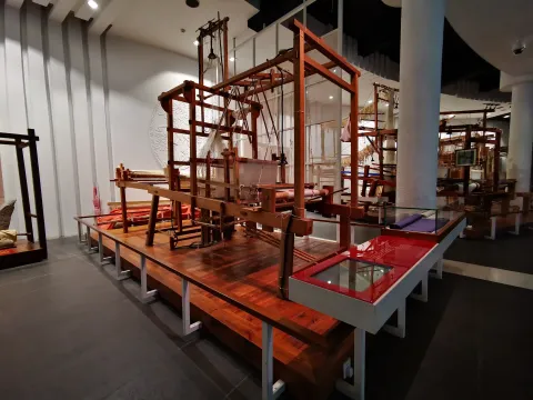 丝绸博物馆织造用具