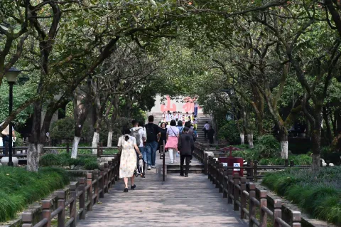 孤山里的中山公园3