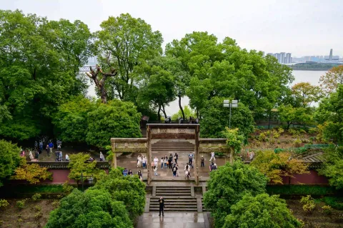六和塔5
