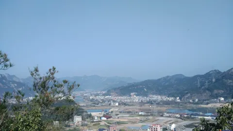 乡村田园，青山绿水