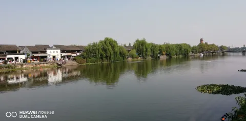 塘栖古镇，运河两岸景色