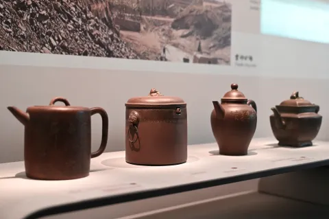 杭州中国茶叶博物馆-紫砂壶展品3