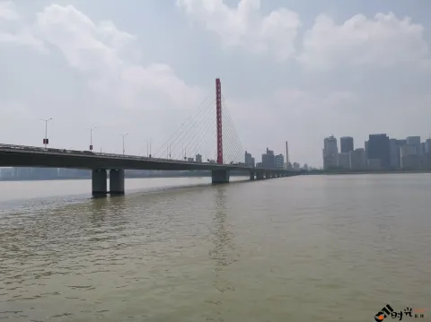 钱塘江