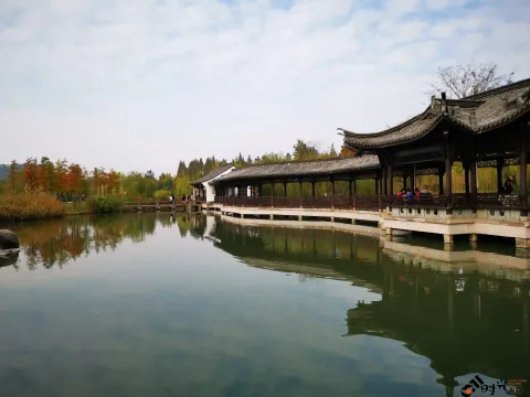 湘湖东岸的风景