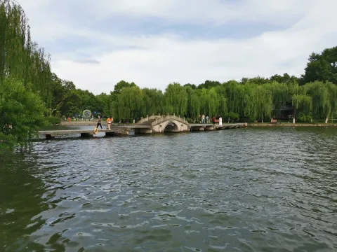 西湖7