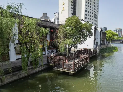 衣裳街8