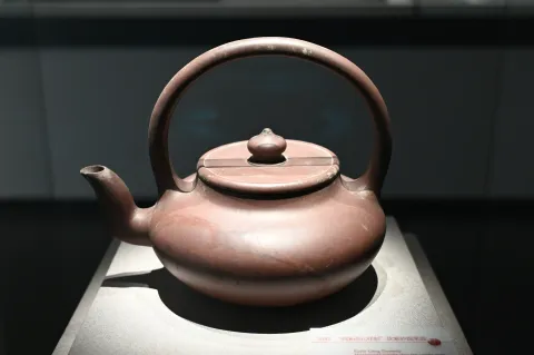 杭州中国茶叶博物馆-紫砂壶展品2