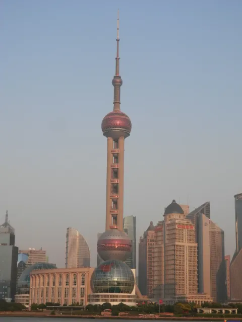 上海，东方明珠塔