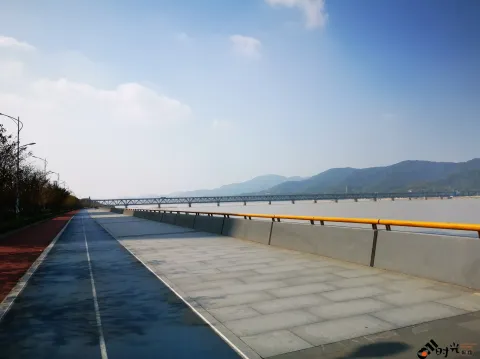 钱江南岸风景
