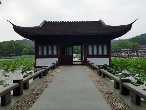 岳湖3