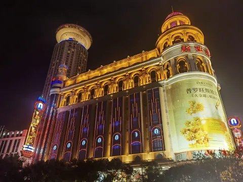 南京路步行街的夜晚1