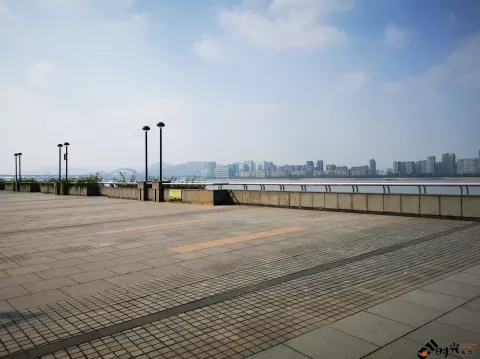 钱江南岸