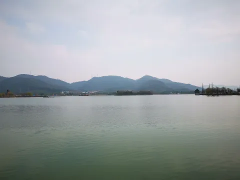 湘湖，湖面的景色