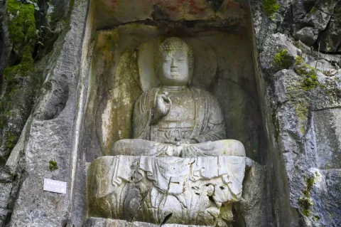 飞来峰17