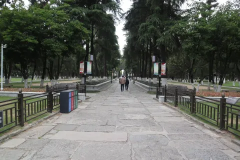 午朝门遗址5