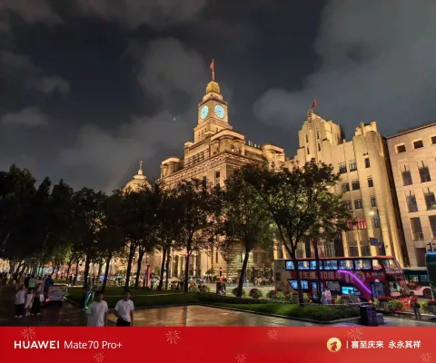 夜幕下的外滩7