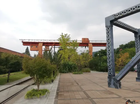 白塔公园