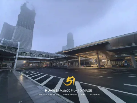 清晨时分往西站赶早班车1