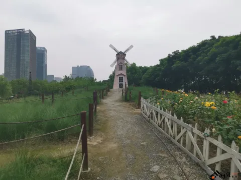 左岸·万国花园
