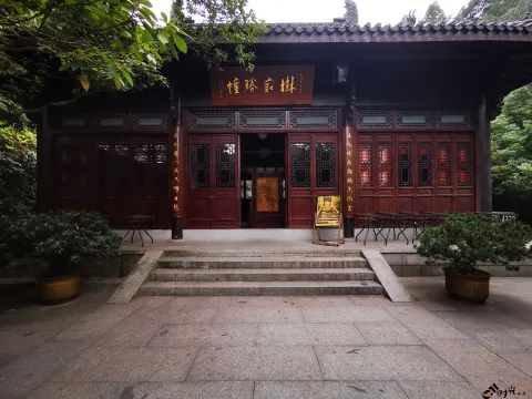 九溪，理安寺