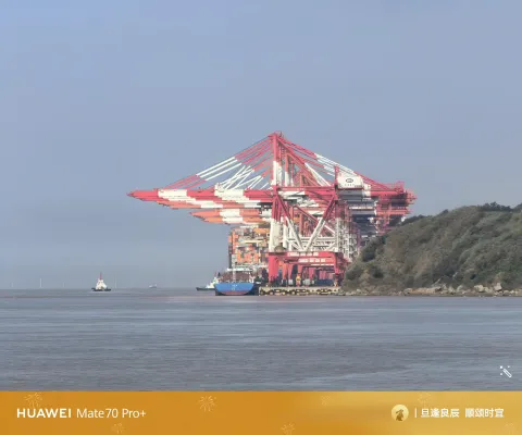 海上远眺・洋山港2
