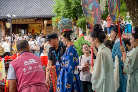 全皇后省亲10