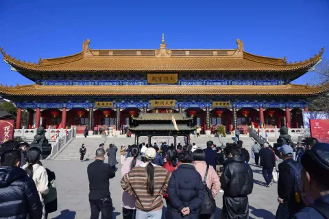会稽山龙华寺4