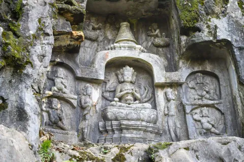 飞来峰16