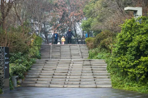 爱山广场9