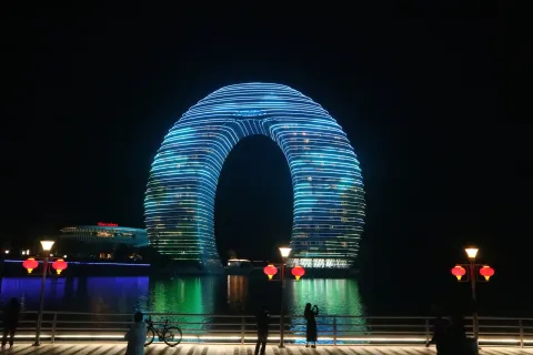 月亮湾广场5