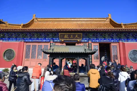 会稽山龙华寺3